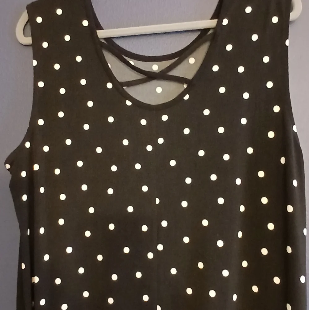 Talbot Sleeveless Dress - Picture 2 of 3